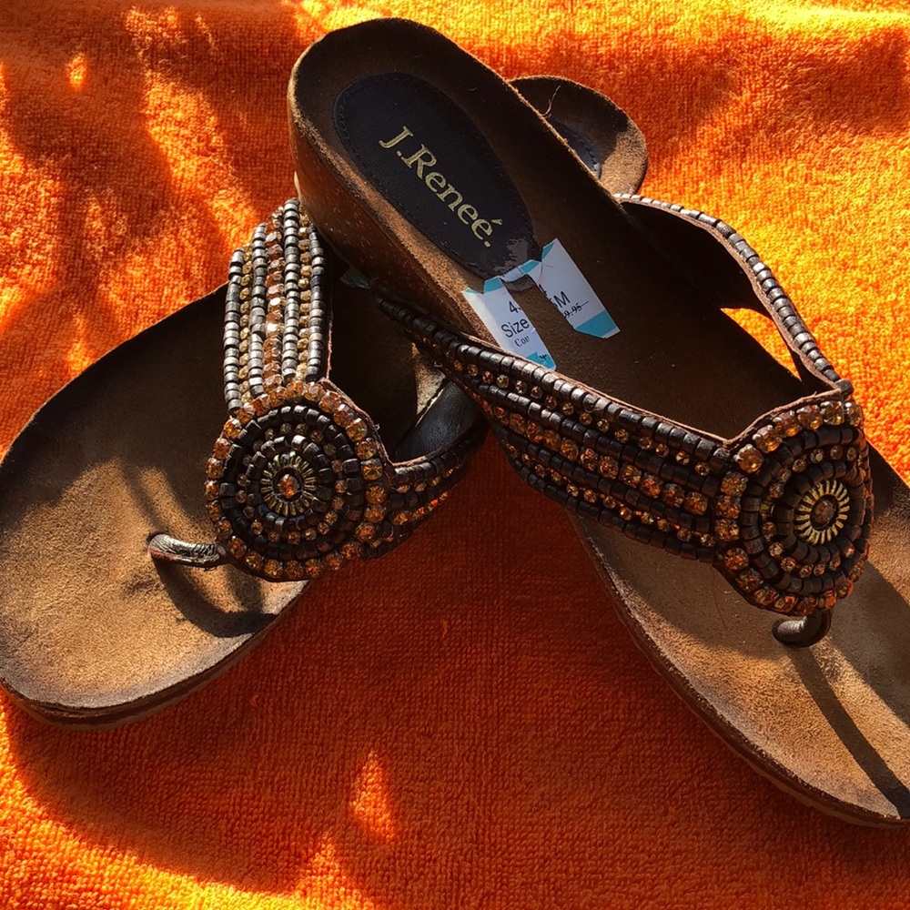 J Renee flip flop jewels